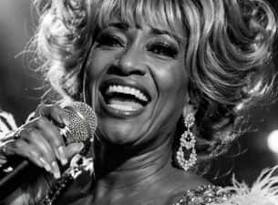 Le grand hommage à Celia Cruz, reine de la musique cubaine
