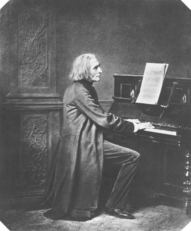 Bébé Concert - Franz Liszt  