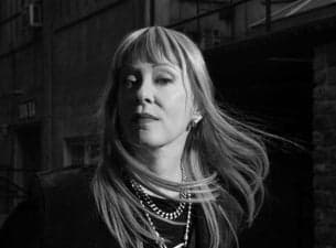 Suzanne Vega
