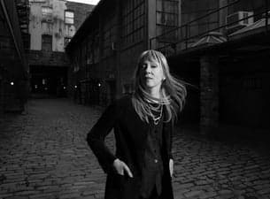 Suzanne Vega