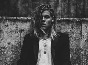 Conrad Sewell