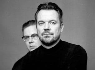 Peter Sommer Alene med Palle i verden