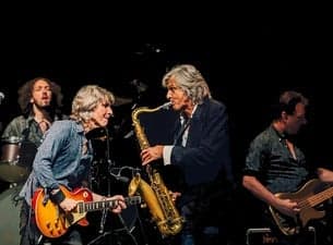 The Dire Straits Experience