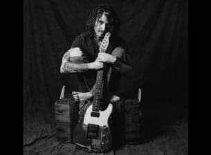 Dom Martin