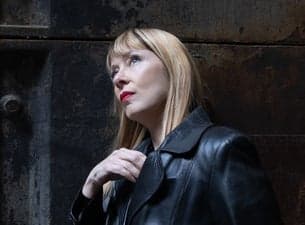 Suzanne Vega