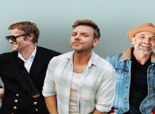 Arno Carstens