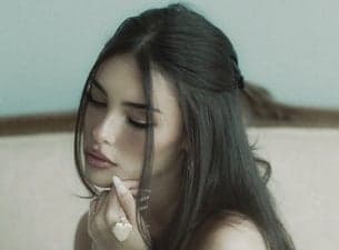 Madison Beer