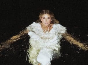 Roxeanne Hazes