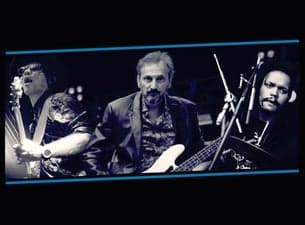 12 Mil días 30 años de Rock Argentino