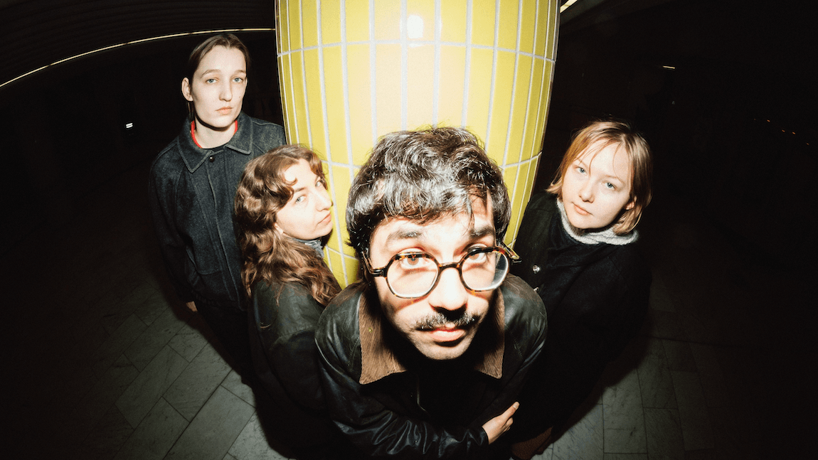 6/6 DUSCHPALATSET | NÄRA DÖDEN | DEBASER NOVA
