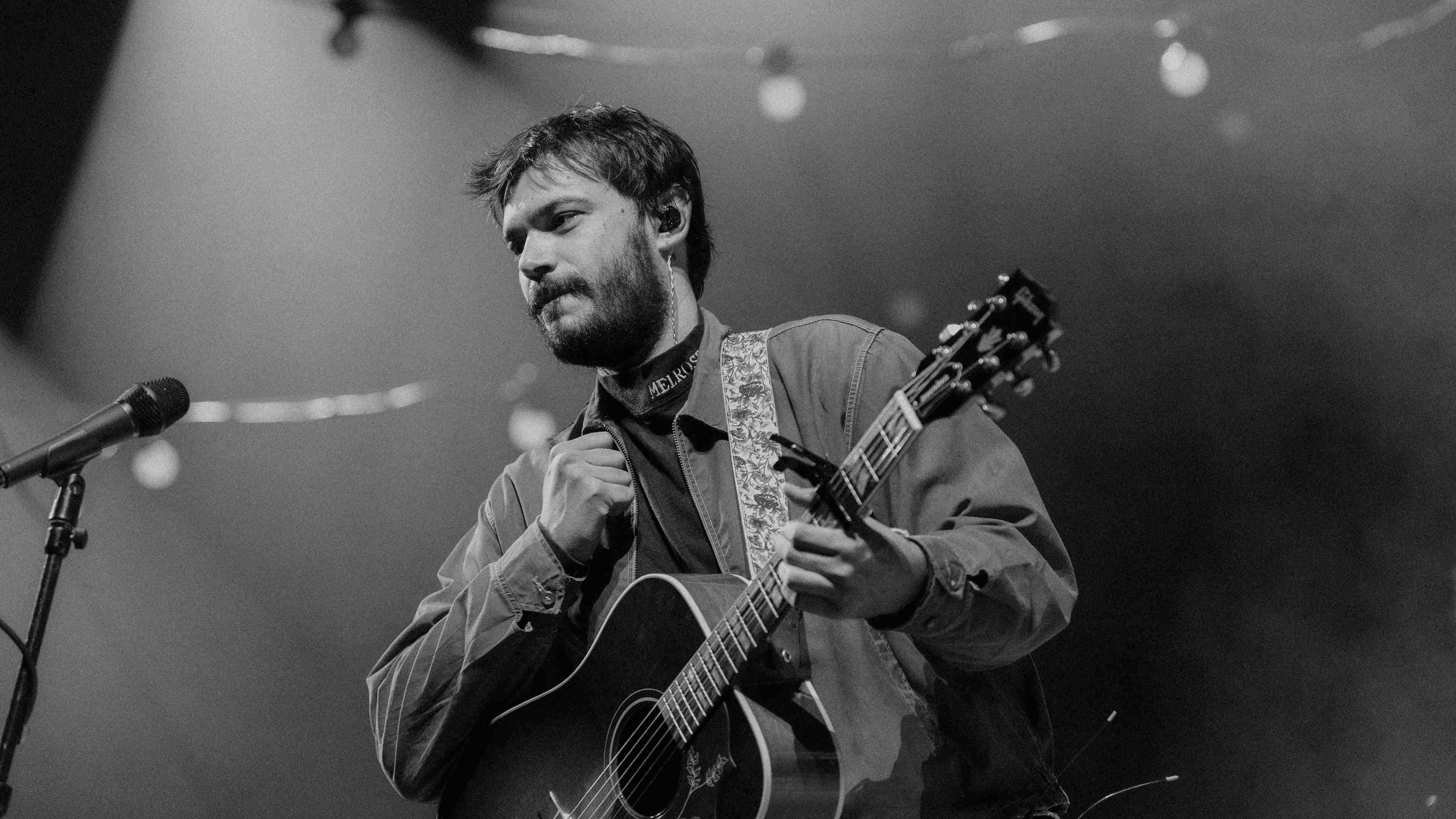 4/6 JOHN VINCENT III | DEBASER NOVA