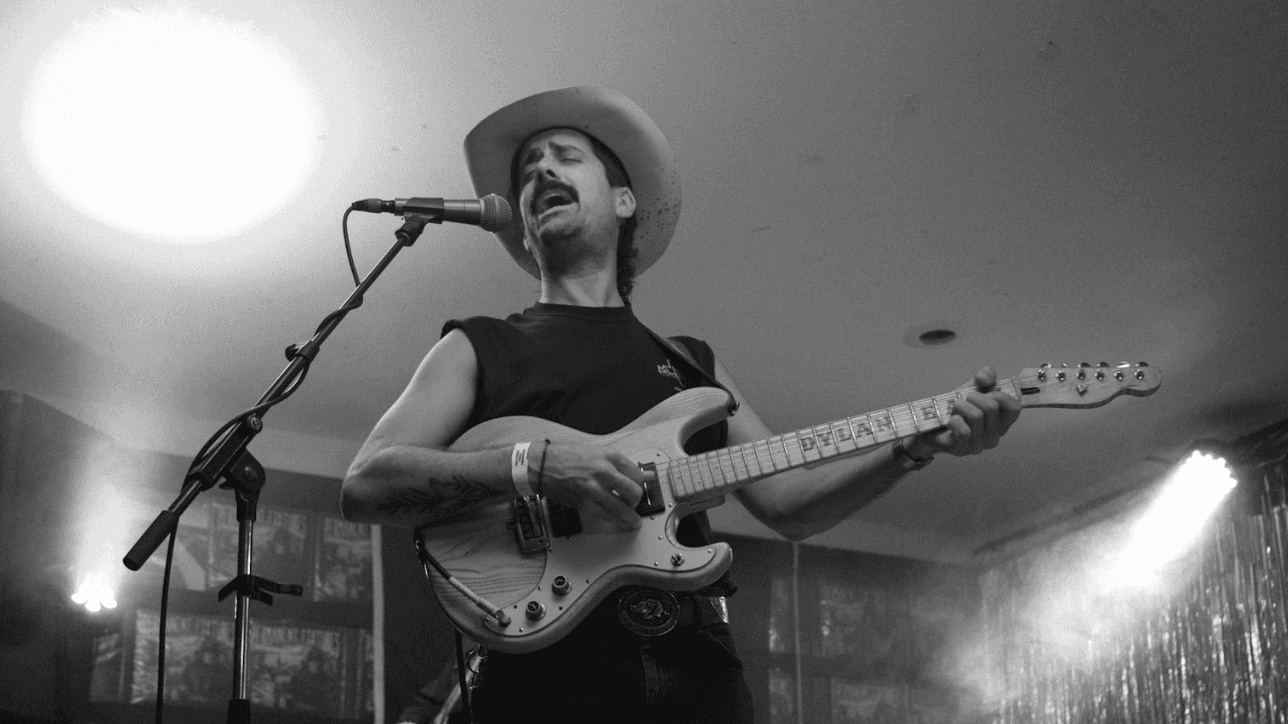 5/9 DYLAN EARL | DEBASER NOVA