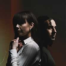 Eva & Manu - Back for the holidays