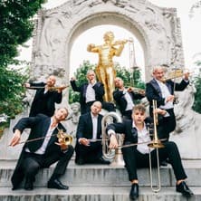 MNOZIL BRASS: STRAU$$
