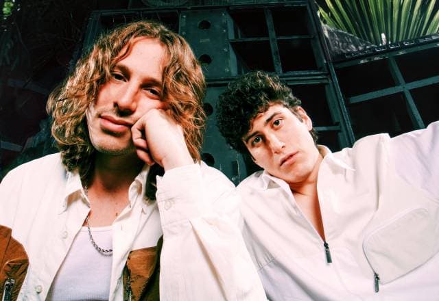 Astin: INVTlive!+ Florentino + Malena