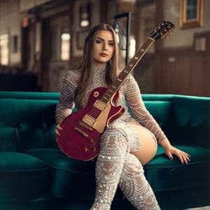 Ally Venable