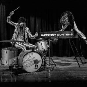 TUPPENY BUNTERS