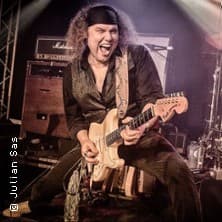 Julian Sas